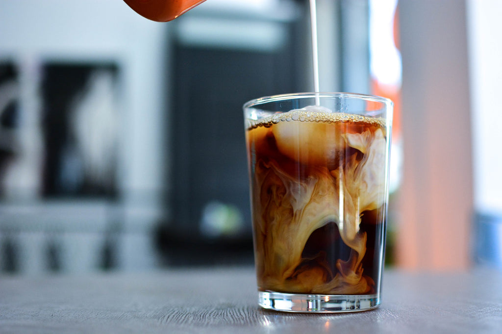 How to Make Cold Brew Coffee in a Mason Jar